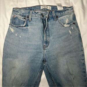 Abercrombie & Fitch The Skinny High Rise Jeans